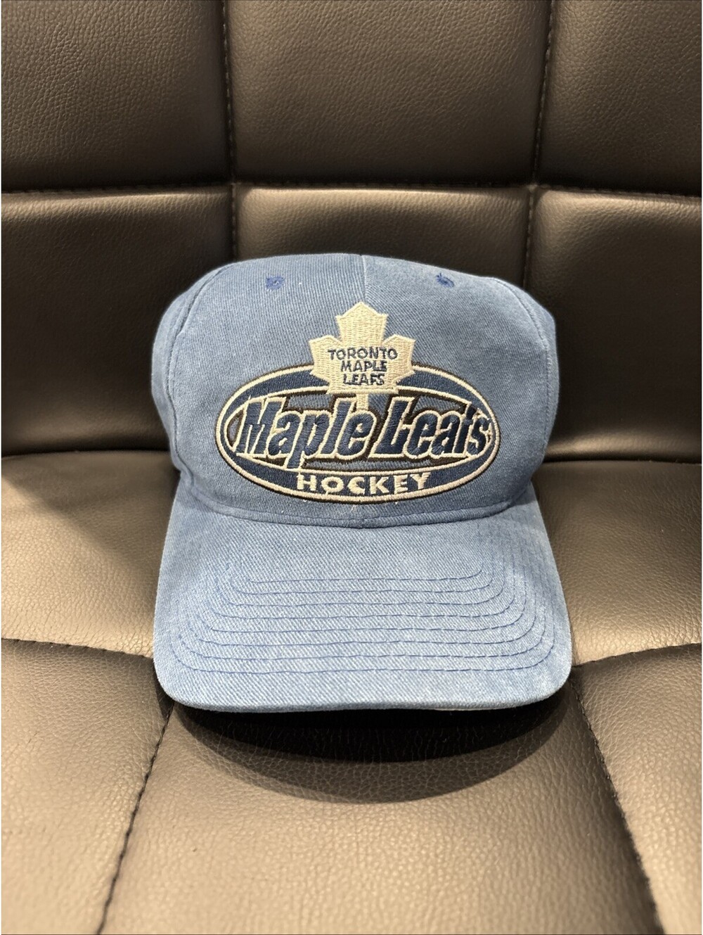 Vintage 90’s Starter NHL Toronto Maple Leafs Strap Back Hat